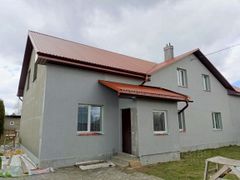 180 м², часть дома, с участком 12 соток