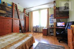 130 м², 5-комн. квартира, 2/2 этаж