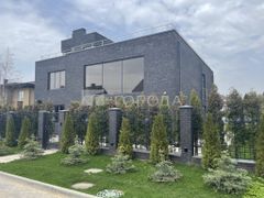 380 м², дом, с участком 15 соток