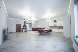 390 м², дом, с участком 20 соток