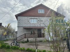 284 м², дом, с участком 6 соток