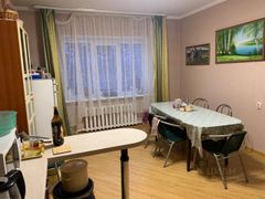 320 м², дом, с участком 8 соток