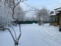 296 м², часть дома, с участком 10 соток