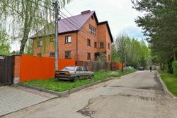 540 м², дом, с участком 8 соток