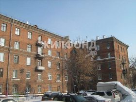 Дзержинского 18 2. Королева 32 Новосибирск. Королева 18 Новосибирск. Пр-кт Королева 32/35.