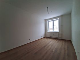 Продажа 1-комнатной квартиры 41,5 м², 1/8 этаж