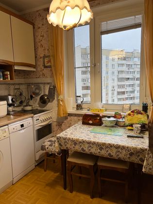 Продажа 3-комнатной квартиры 63 м², 11/12 этаж