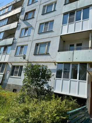 Продажа 3-комнатной квартиры 68 м², 1/5 этаж