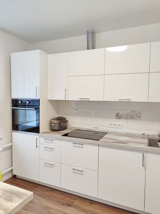 Продажа 2-комнатной квартиры 52,6 м², 9/9 этаж