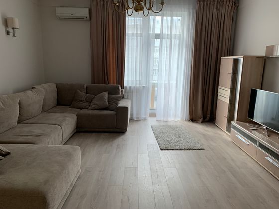 Аренда 3-комнатной квартиры 95,6 м², 4/8 этаж