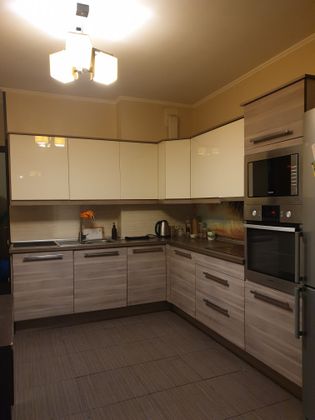 Продажа 2-комнатной квартиры 58 м², 6/18 этаж