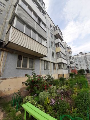 Продажа 2-комнатной квартиры 54 м², 1/5 этаж