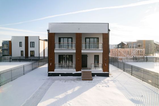 Продажа дома, 183 м², с участком 7 соток