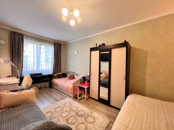 Продажа 1-комнатной квартиры 35,3 м², 1/8 этаж