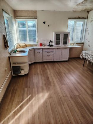 Продажа дома, 60 м², с участком 6 соток