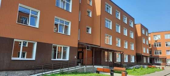 Продажа 1-комнатной квартиры 51,7 м², 2/4 этаж