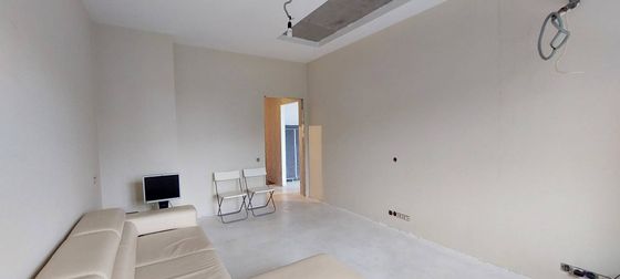 Продажа 2-комнатной квартиры 75 м², 3/6 этаж