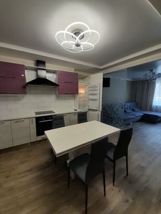 Продажа 2-комнатной квартиры 55 м², 4/23 этаж