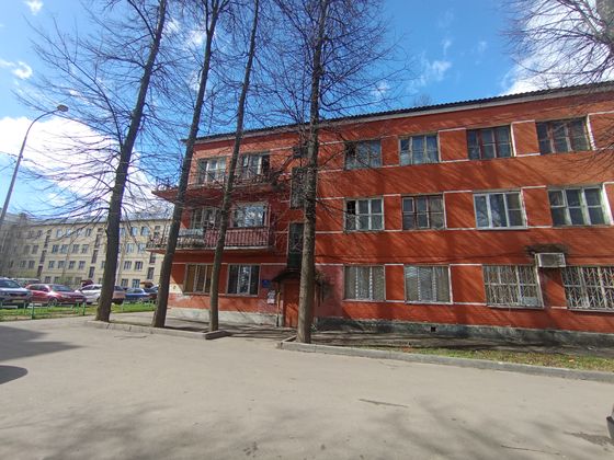 Продажа 2 комнат, 28 м², 3/3 этаж