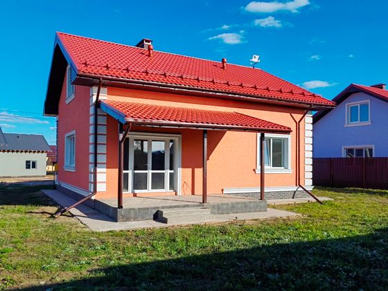 Продажа дома, 156 м², с участком 6 соток