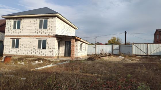 Продажа 3-комнатной квартиры 117 м², 2/2 этаж