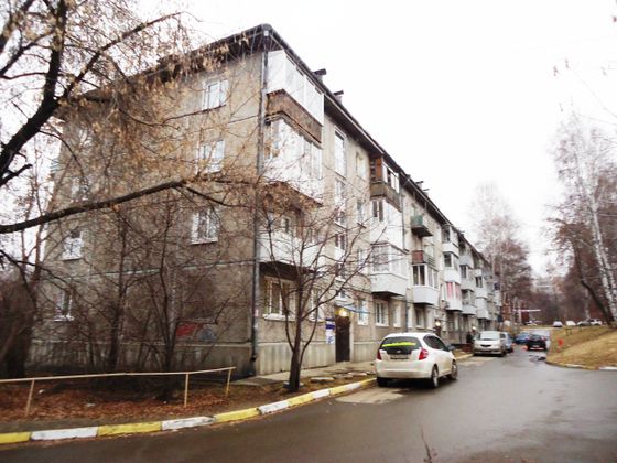 Продажа 2-комнатной квартиры 40 м², 2/4 этаж