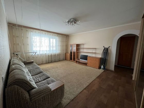 Аренда 2-комнатной квартиры 54 м², 2/10 этаж