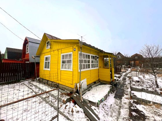 Продажа дома, 20 м², с участком 4 сотки