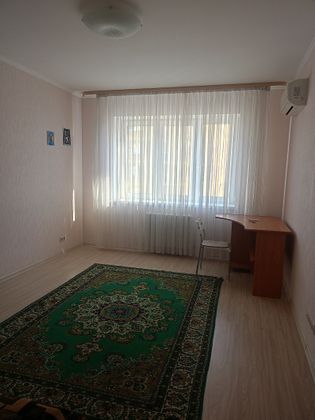Аренда 1-комнатной квартиры 42 м², 8/17 этаж