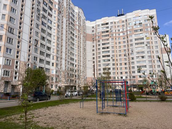 Продажа 2-комнатной квартиры 60,3 м², 14/16 этаж