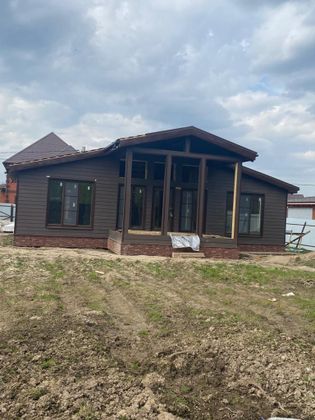 Продажа дома, 140 м², с участком 10 соток