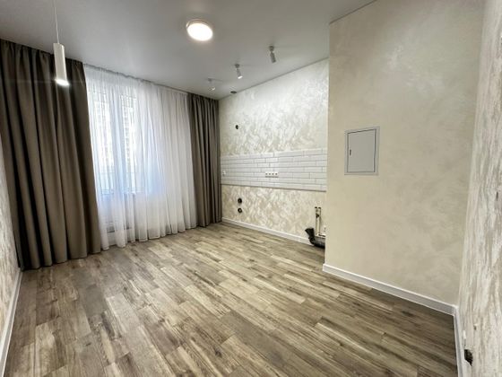 Продажа 3-комнатной квартиры 73 м², 2/10 этаж