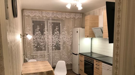 Аренда 1-комнатной квартиры 35 м², 6/14 этаж