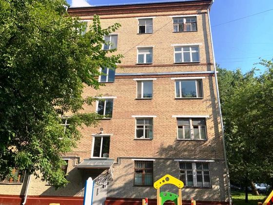 Продажа 4-комнатной квартиры 98 м², 1/5 этаж