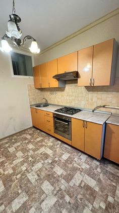 Продажа 2-комнатной квартиры 55 м², 1/8 этаж