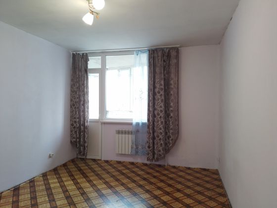 Продажа 1-комнатной квартиры 37 м², 2/10 этаж