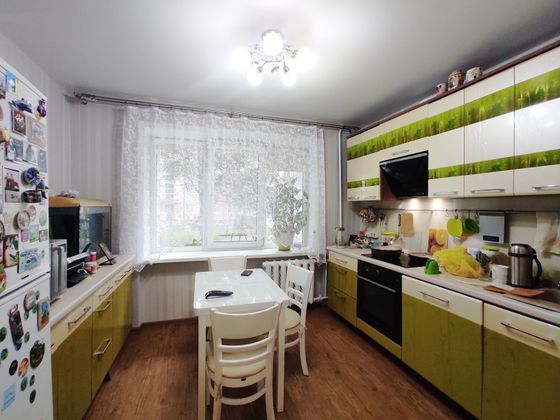 Продажа 4-комнатной квартиры 81 м², 1/5 этаж