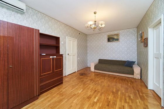 Продажа 2-комнатной квартиры 43,8 м², 2/3 этаж