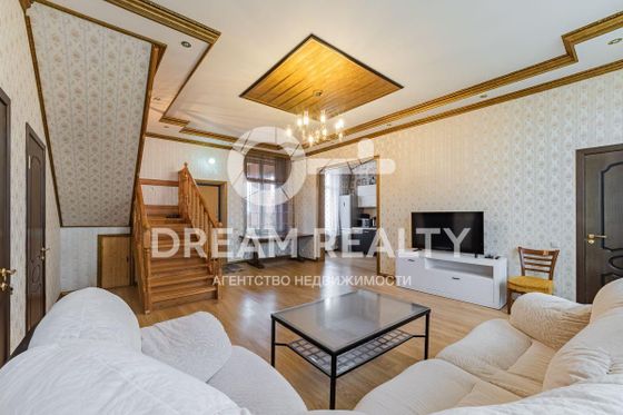 Продажа дома, 157 м², с участком 6 соток