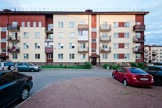 Продажа 1-комнатной квартиры 38 м², 2/4 этаж