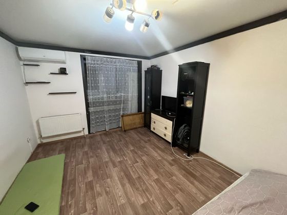 Продажа 2-комнатной квартиры 35 м², 1/9 этаж