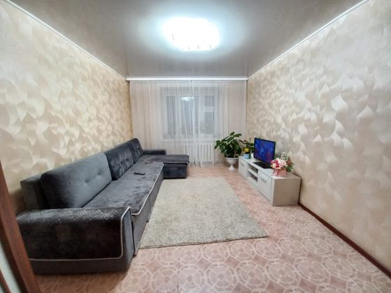 Продажа 3-комнатной квартиры 71 м², 4/4 этаж