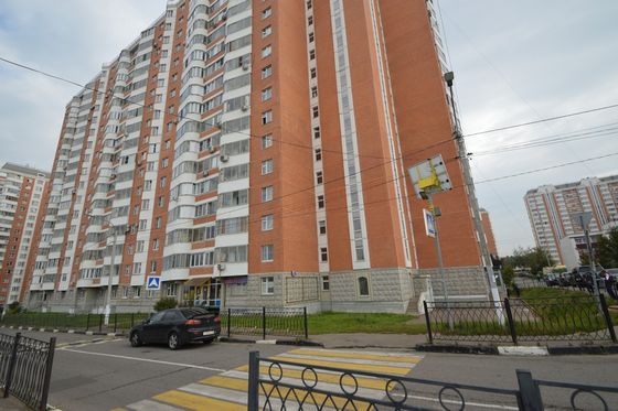 Продажа 3-комнатной квартиры 76 м², 10/17 этаж