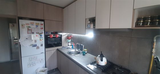 Продажа 4-комнатной квартиры 80 м², 1/10 этаж