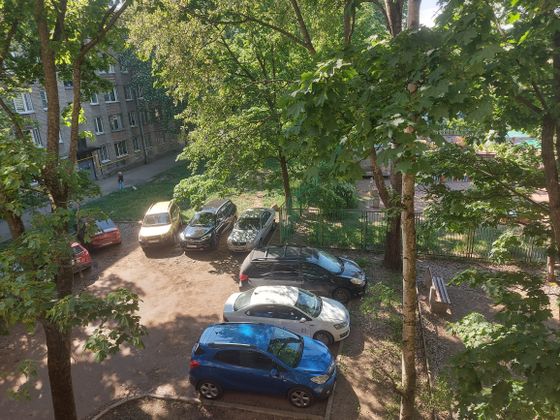 Продажа 3-комнатной квартиры 56 м², 3/5 этаж