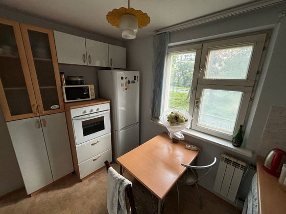 Продажа 3-комнатной квартиры 59 м², 2/5 этаж