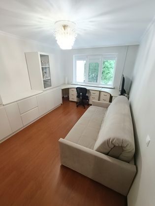 Продажа 2-комнатной квартиры 53 м², 2/5 этаж