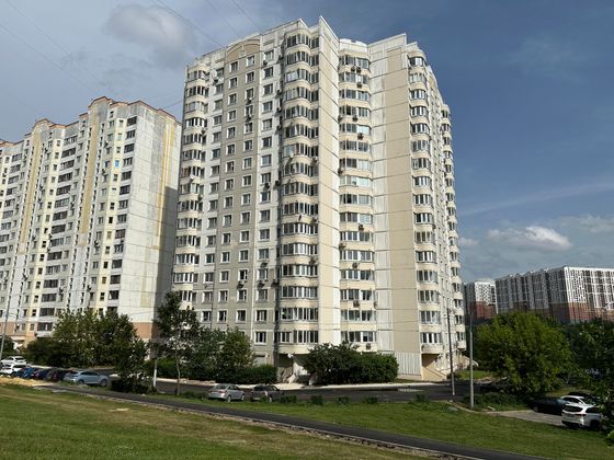 Продажа 2-комнатной квартиры 53,1 м², 14/17 этаж