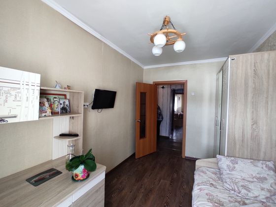 Продажа 3-комнатной квартиры 60 м², 1/2 этаж