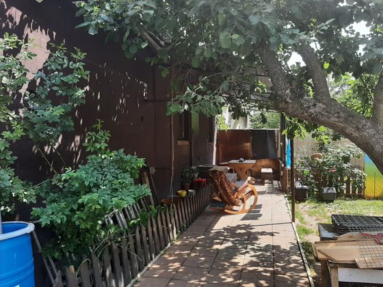 Продажа дома, 130 м², с участком 7 соток
